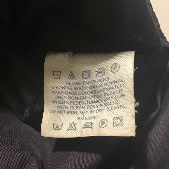 Land’s End Woman’s Black Winter Vest Sz Large 14-16 Insulated Goose Down - Picture 6 of 6